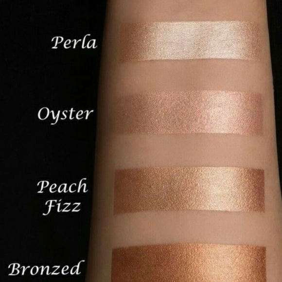 Anastasia Beverly Hills - Liquid Glow - Perla - Picture 2 of 2